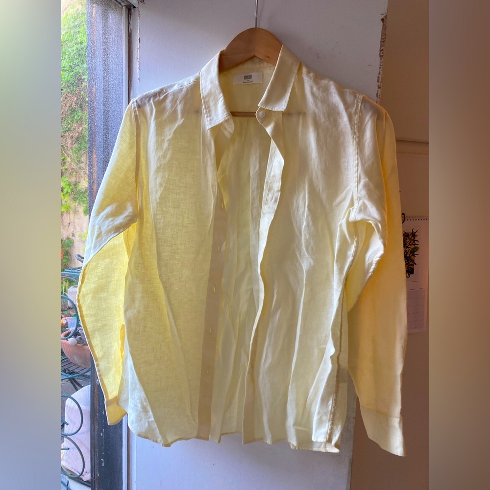 NWOT Uniqlo Women’s Yellow premium Linen shirt